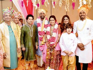 Krunal Pandya And Pankhuri Sharma Wedding Reception