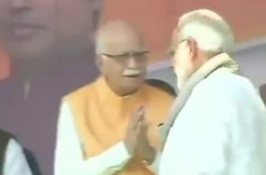 Video of PM Modi snubbing LK Advani at public event goes viral