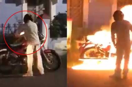Goa Man burns his Royal Enfield Thunderbird