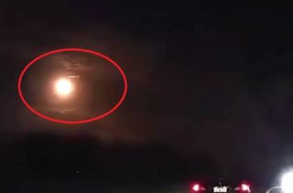 Meteor fireball light up night sky in perth australia video goes viral