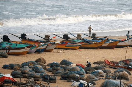 Navy put on high alert as Cyclone Gaja approaches Tamil Nadu