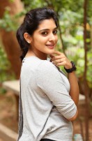 Niveda Thomas (aka) NivedaThomas