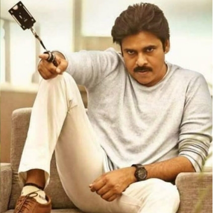 Agnyaathavaasi might face a crisis like Thaana Serndha Koottam