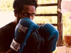 Pa Ranjith’s new boxing avatar pic goes viral ft Arya’s Salpetta