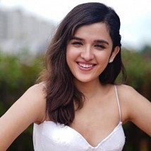 Shirley Setia (aka) Shirleyy
